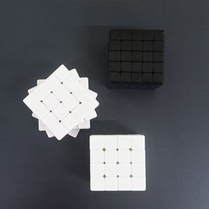 <span class=keywords><strong>Cubo</strong></span> <span class=keywords><strong>de</strong></span> <span class=keywords><strong>Rubik</strong></span> Personalizado Beckon 4x4 <span class=keywords><strong>de</strong></span> 6.2cm con Base Blanca, Impresión UV para Pintura al Óleo, Estilo Artístico, Logotipo, Regalo Promocional, Evento Corporativo - Product Image 2