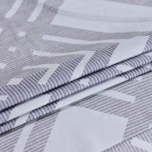 Sábana Floral para cama, juego de ropa de cama con flores, diseño geométrico de piel, buena calidad, compra en línea, venta al por mayor - Product Image 3