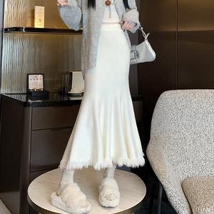 Vestido de suéter de diseño sexy y a la moda, top corto sin tirantes, falda larga amarilla de punto acanalado de cintura alta con mezcla de lana - Product Image 3