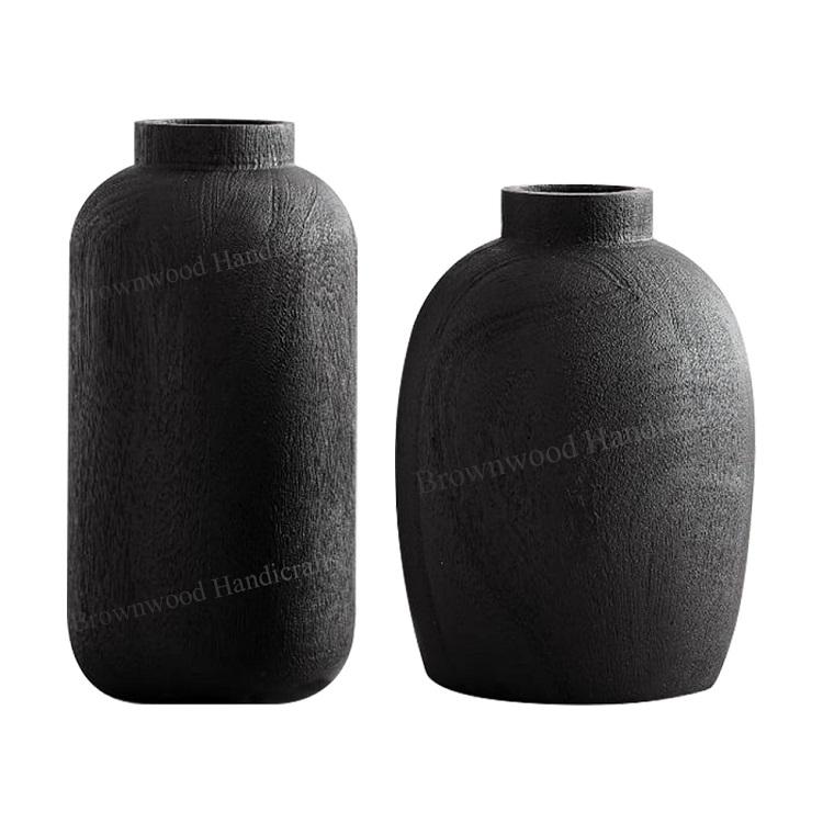 โบราณสีดำ