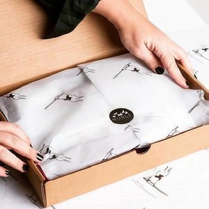 Giấy gói quà màu trắng tùy chỉnh in hoa văn vàng, giấy gói quà cho quần áo & giày dép - Product Image 6