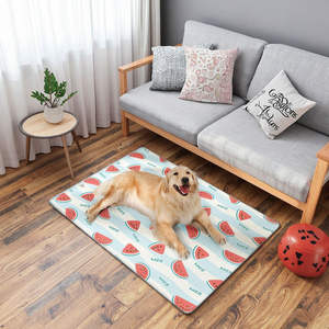 Gran oferta cama para perros <span class=keywords><strong>Cool</strong></span> Touch Fabric Pet Mat Frescura de larga duración para perros y gatos Cama para perros transpirable y cómoda de verano - Product Image 3