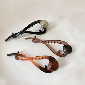 Koearn Classico Fermaglio per Capelli a Pinza con Design a Torsione Semplice, in Resina Monocolore con Perle, Stile Dolce e alla Moda, per Donna - Product Image 3