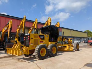 รถเกรดเดอร์ CAT 140K มือสอง สภาพดีเยี่ยมจาก Caterpillar พร้อมริปเปอร์หลังและชั่วโมงการทำงานต่ำ - Product Image 1