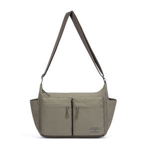 Sac bandoulière japonais tendance en nylon multi-poches avec fermeture éclair |   Sac à bandoulière léger et imperméable de grande capacité - Product Image 1