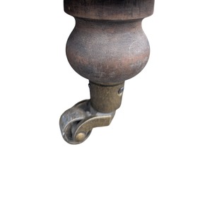 Sofá Chesterfield Vintage de Alta Gama, Cuero Genuino, Tapizado Profundo, Diseño Clásico con Botones, Mueble Elegante para Sala de Estar - Product Image 6