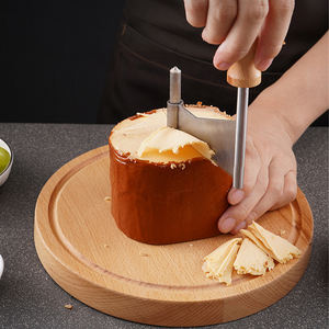 Rouleau à <span class=keywords><strong>fromage</strong></span> en bois, idéal <span class=keywords><strong>pour</strong></span> les roues de <span class=keywords><strong>fromage</strong></span> ou le chocolat, râpe multifonctionnelle antirouille, rouleau à <span class=keywords><strong>fromage</strong></span> avec poignée - Product Image 2