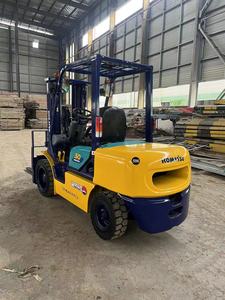 รถยกของ Komatsu 30 14รุ่น3ตัน3ส่วนเครื่องยนต์ดีเซล - Product Image 4