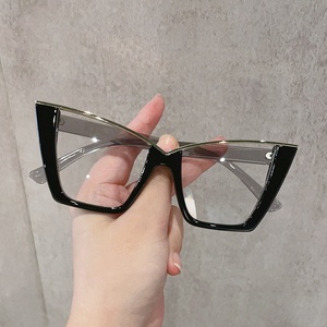 Gafas de Sol Vintage con Protección Anti-luz Azul para Mujer, Montura Completa, Elegantes, Color Negro Vino Tinto, Montura de Lujo - Product Image 2
