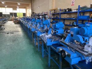 Scie circulaire industrielle universelle 220V 550W, outil à moteur 220V, fraises à rainurer, alésoirs, petite rectifieuse de surface, machines à scier le bois - Product Image 4