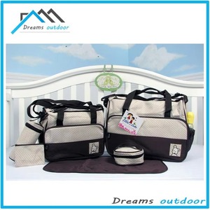 กระเป๋าผ้าอ้อมแบบสะพายฟรี ตัวอย่างสินค้า กระเป๋าผ้าอ้อมโพลีเอสเตอร์แบบเป้สะพายหลังพร้อมช่องใส่ของ 14 ช่อง กระเป๋าเด็กอเนกประสงค์สำหรับเด็กชายและเด็กหญิง - Product Image 5