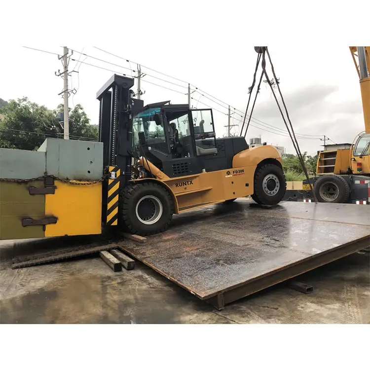 Brand new top quality 35 ton diesel forklift used in port