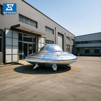 Grand modèle de soucoupe volante gonflable lumineuse, idéal pour les événements sur le thème de l'espace et la décoration d'expositions technologiques