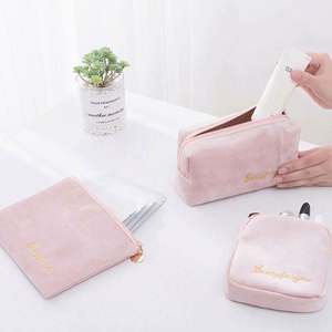 Bolsa de Maquillaje de Viaje Casual de Terciopelo y Franela, Marca Privada al por Mayor, Bolsa de Cosméticos Plegable para Mujer, Organizador - Product Image 3