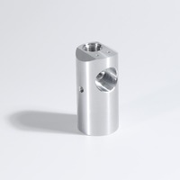 Mecanizado CNC Personalizado para el Tapón Trasero de Aluminio con Procesos Combinados de Torneado y Fresado