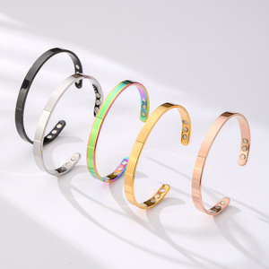 Bracelet magnétique facile à porter, plaqué or 18 carats, en acier inoxydable, résistant à la rouille, imperméable, sans ternissement, <span class=keywords><strong>bijoux</strong></span> unisexes tendance - Product Image 1