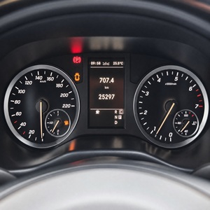 CARRIDE 2023 Registrado 2024 Bajo Kilometraje 24600 Millas 7 Plazas Turbo R18 Personalizado VIP Ejecutivo Modificado <span class=keywords><strong>Mercedes</strong></span> <span class=keywords><strong>Benz</strong></span> V260 Van - Product Image 4