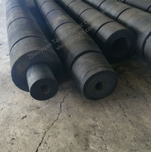 Farklı boyutlarda römorkör tekne için römorkör kauçuk çamurluk - Product Image 3