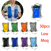 Gilet d'hydratation de course technique imperméable et réfléchissant pour la course nocturne, sac à dos de sport avec poche pour téléphone et poche à eau intégrée