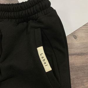 กางเกงวอร์มขายส่งผ้าคอตตอนหนานุ่ม 500 GSM ทรงตรง ขาตรง ปักลายตามสั่ง ผ้าเทอร์รี่ขัดเงาสำหรับผู้ชาย - Product Image 6