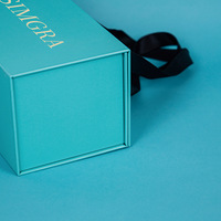Boîte cadeau en carton gris personnalisée en usine, avec fermeture magnétique, style livre, design à rabat, sac fourre-tout portable pour cadeaux et artisanat