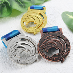 Medallas Deportivas Multiplaca con Figura de Delfín Saltando en 3D, Diseño de Medalla de Natación para Premios de Competición de Natación - Product Image 5