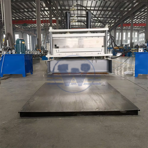 Machine de formage à froid pour tôles métalliques, pour la fabrication de panneaux de sécurité galvanisés et de portes en acier, pour le revêtement mural et la fabrication de portes manuelles. - Product Image 3