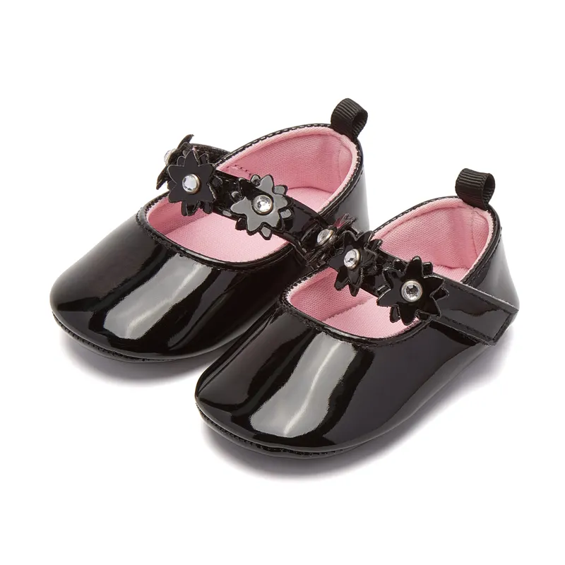 Toptan özelleştirilmiş Logo yeni stil kız tek ayakkabı siyah PU deri prenses ayakkabı ilkbahar sonbahar yumuşak taban rahat ayakkabılar