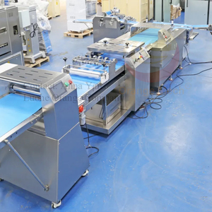 Ligne de production professionnelle de croissants électriques pour <span class=keywords><strong>beurre</strong></span>, fromage et pâte à pain – <span class=keywords><strong>Prix</strong></span> de la machine à croissants - Product Image 4