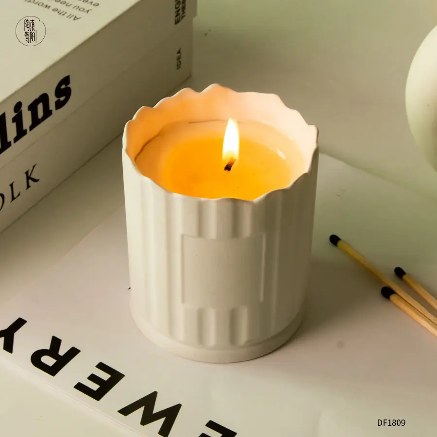 Custom ceramic mat candle holder no glaze candlestick porcelain wholesales candle jars for home decor wedding