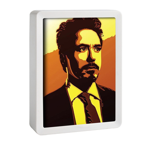 Lampu Meja LED 3D Custom Gambar Karakter <span class=keywords><strong>Film</strong></span> <span class=keywords><strong>Tony</strong></span> Stark dalam Bingkai Kotak Bayangan Plastik - Product Image 2