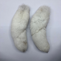 Vente en gros de porte-clés en fourrure de renard teinte, 40-45 cm, grand modèle, fourrure de renard naturelle