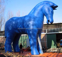 Caballo inflable gigante de la venta caliente 2025 para hacer publicidad