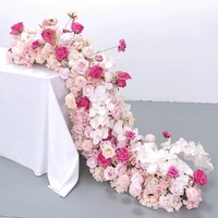 Chemin de table en roses artificielles colorées personnalisables, design moderne, haute qualité, durable, pour décorations de mariage et de salle à manger (vente en gros)