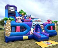 Château gonflable sur le thème de Lilo & Stitch de 8x7x5,4m, parcours d'obstacles gonflable, jeux rotatifs, parc d'attractions avec toboggan