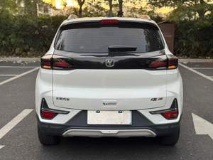 Voiture d'occasion à vendre, petit SUV Changan CS15, 5 places, 107 ch, essence, meilleure qualité, luxe - Product Image 4