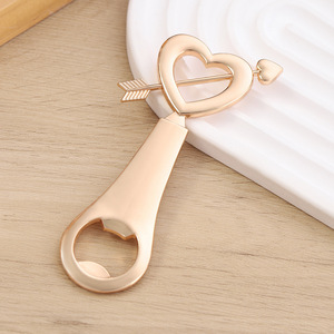 Abridor de botellas con forma de corazón y flecha de Cupido, recuerdos de boda para invitados con caja de regalo. - Product Image 2