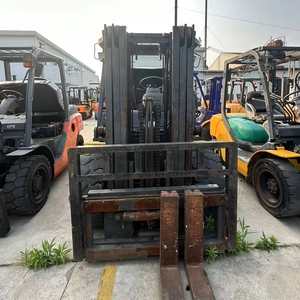 High Maneuverability <b>Used</b> Komatsu FD50 Forklift Reliable Hydraulic System - Product Image 1