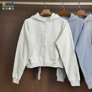 Sweat-shirt pour femme SUHE OEM ODM anti-rétrécissement avec logo frontal, coupe courte, fermeture éclair intégrale, poche kangourou et ourlet côtelé - Product Image 3