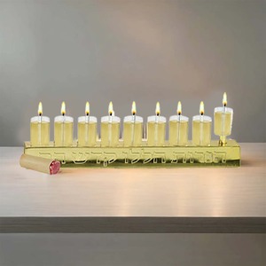 Menorá de Hanukkah de Estaño Dorado al por Mayor con Copas de Aceite de Vidrio - Product Image 4