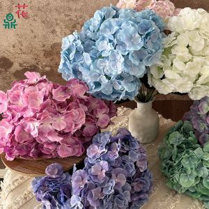 Ramo de Hortensias de 5 Cabezas, Flor de Seda 3D de Doble Pétalo, Decoración de Boda, Flores Artificiales, Arreglo Floral para Hotel - Product Image 4