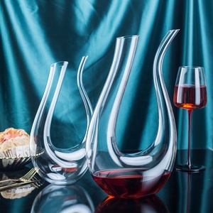 Jarra de cisne de cristal de diseño europeo moderno de lujo decantador de vino tinto en forma de U 1500ML ecológico para enólogos caseros - Product Image 3