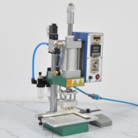 Machine pneumatique de presse à chaud Port d'étanchéité thermofusible pour circuits imprimés Presse à chaud Machine d'estampage à chaud fixe en plastique