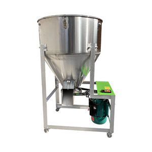 Machine <span class=keywords><strong>à</strong></span> mélanger les aliments pour animaux de ferme, machine <span class=keywords><strong>à</strong></span> mélanger les aliments pour volailles, broyeur de poudre et <span class=keywords><strong>réservoir</strong></span> de mélange pour machine <span class=keywords><strong>à</strong></span> <span class=keywords><strong>granulés</strong></span>, aliments pour animaux 2400 kg/h - Product Image 3