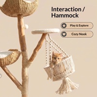 Arbre à chat en bois massif avec panier en rotin tressé et griffoir en sisal, tour minimaliste pour chat avec lit suspendu pour chats d'intérieur