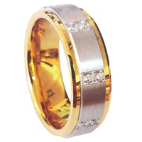 Bague de Fiançailles en Moissanite pour Homme, Plaqué Or 18K, en Carbure de Tungstène Brossé avec Incrustation de Zircon Cubique, Vente en Gros CNC par Cheng Jewelers