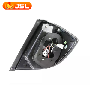 Fari Posteriori a LED per <span class=keywords><strong>Honda</strong></span> Fit 2008-2010 con Indicatore di Direzione Dinamico Luce Freno Stop e Retromarcia Ricambi Auto - Product Image 5
