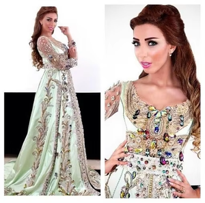 Robe de soirée élégante et fantaisie, longue jusqu'au sol, avec des perles de cristal et des ornements en pierre, pour femmes, pour mariage et soirée - Product Image 2