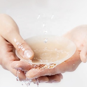 Couvre-mamelon solide sans couture adhésif en silicone avec colle Couvre-mamelon réutilisable invisible Emballage personnalisé - Product Image 6