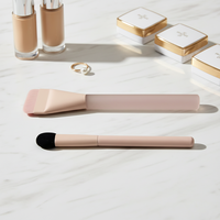 Kuas Makeup Yoly Single Flat & Round Smudge dengan Bulu Sintetis dan Gagang Kayu untuk Highlighting Wajah dan Mata serta Riasan Hidung